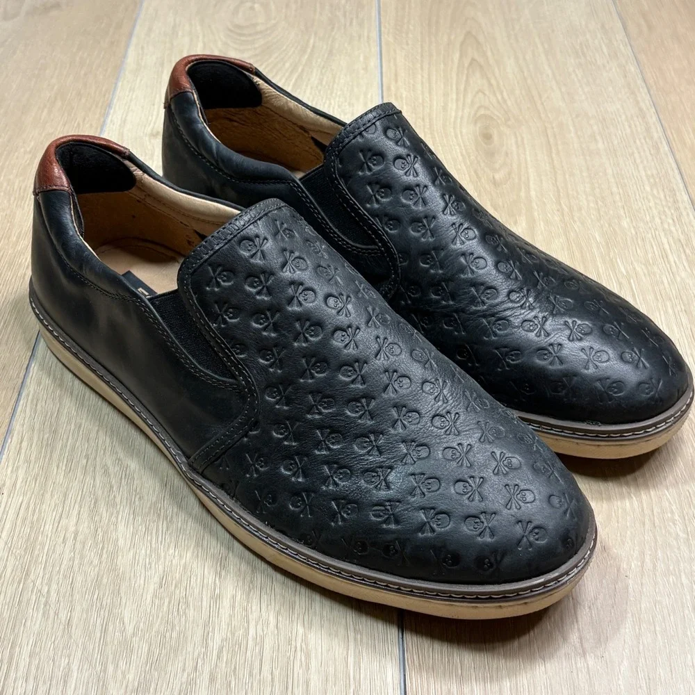 Johnston & Murphy McGuffey Mens Black Leather Skull Embossed Slip On Shoes 12W